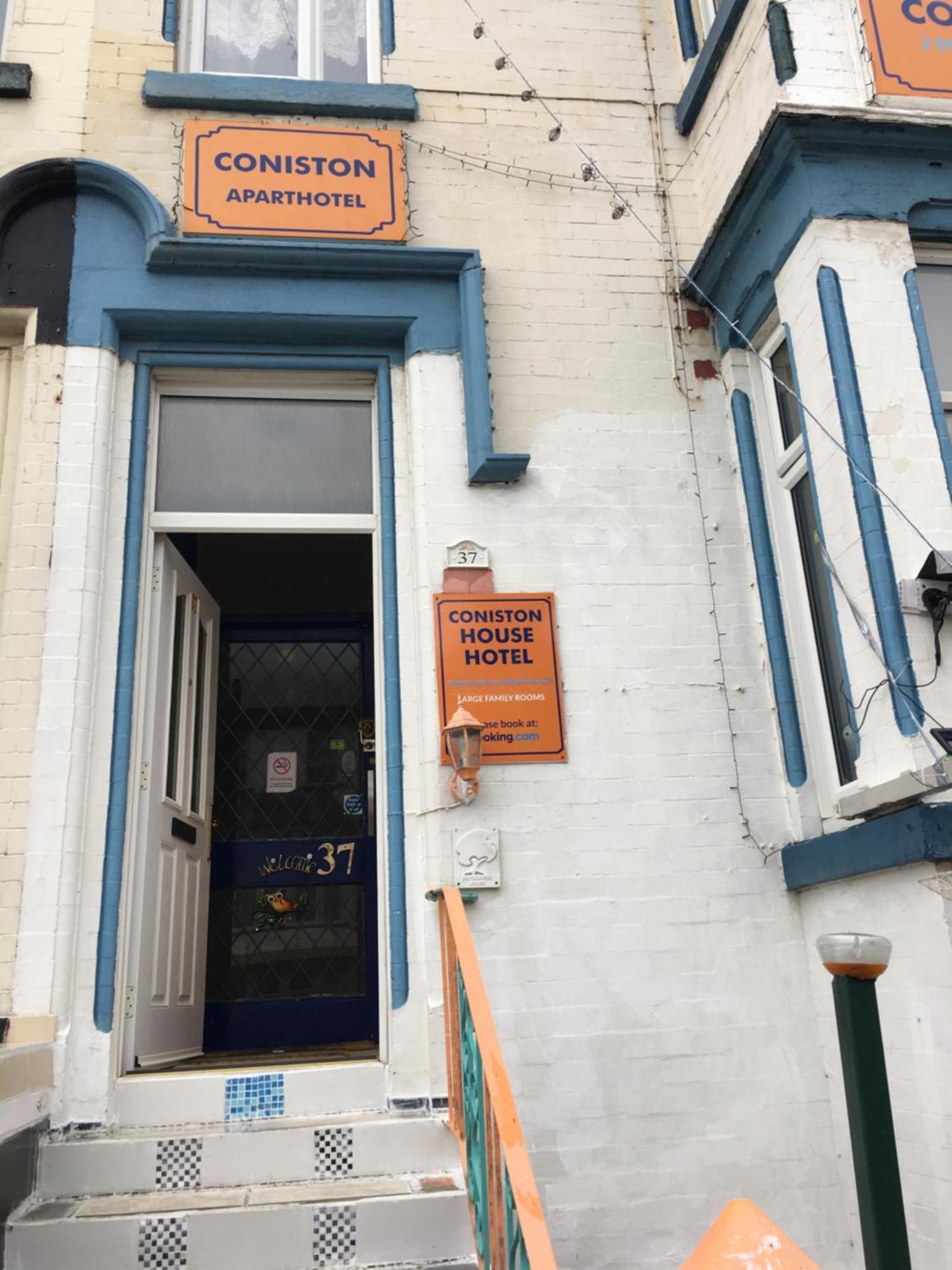 Aparthotel Coniston Blackpool Exterior photo